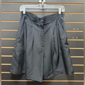 Vintage Dana Lee Black Pleated High-Waist Shorts Medium 29” Waist